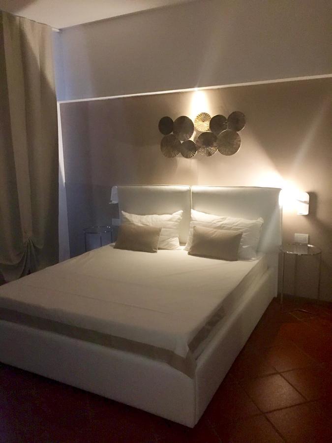 Marie Rose Luxury B&B & Apartment Дезенцано-дель-Гарда Екстер'єр фото
