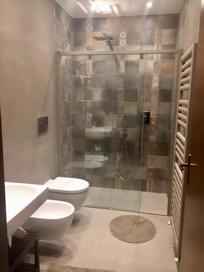 Marie Rose Luxury B&B & Apartment Дезенцано-дель-Гарда Екстер'єр фото