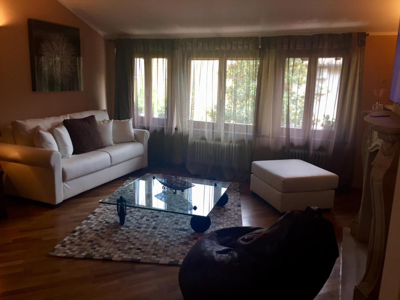 Marie Rose Luxury B&B & Apartment Дезенцано-дель-Гарда Екстер'єр фото