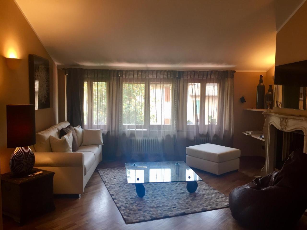Marie Rose Luxury B&B & Apartment Дезенцано-дель-Гарда Екстер'єр фото