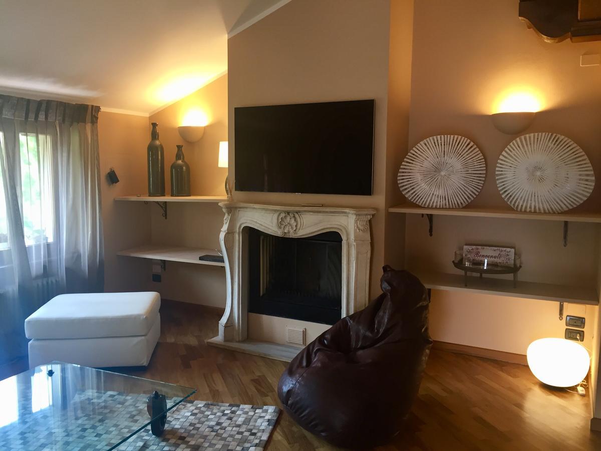Marie Rose Luxury B&B & Apartment Дезенцано-дель-Гарда Екстер'єр фото